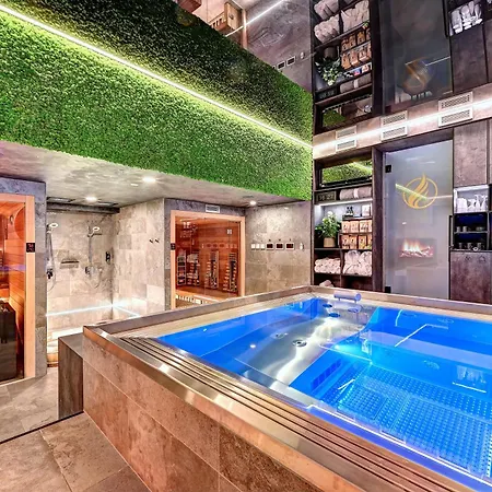 Wellness Fenix Hotel